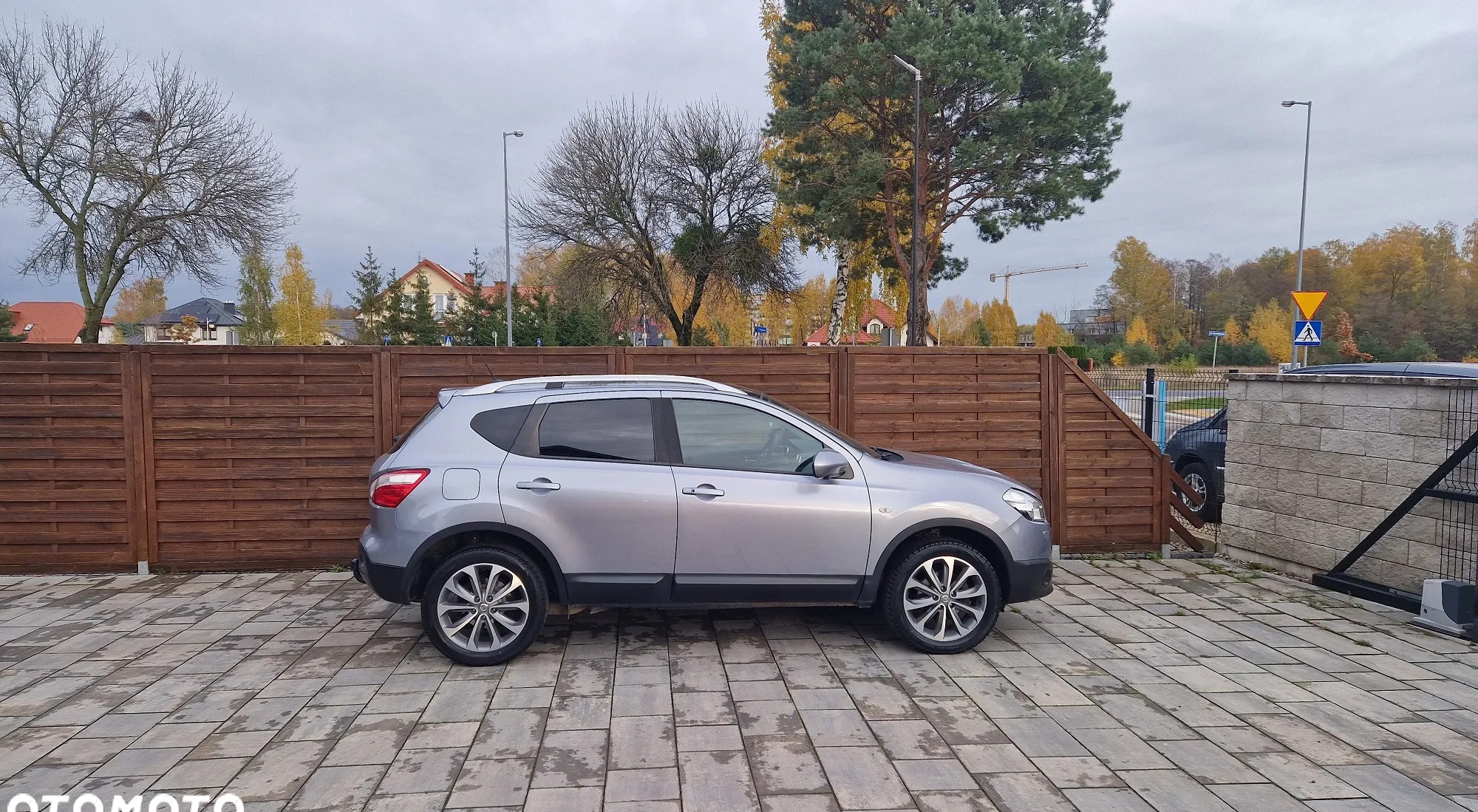Nissan Qashqai cena 44900 przebieg: 165000, rok produkcji 2013 z Kozienice małe 667